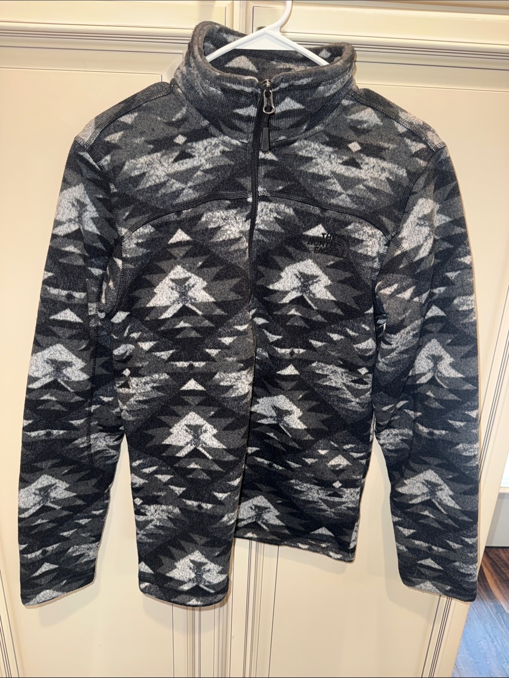 The North Face Men's Grey and Black Sweatshirt